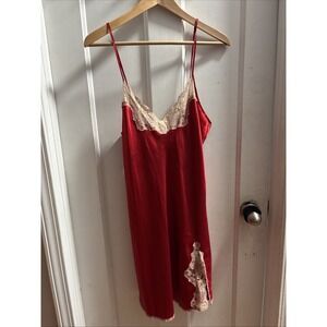Gilligan And O'malley Red‎ And White Lace Négligée Women's Size Medium